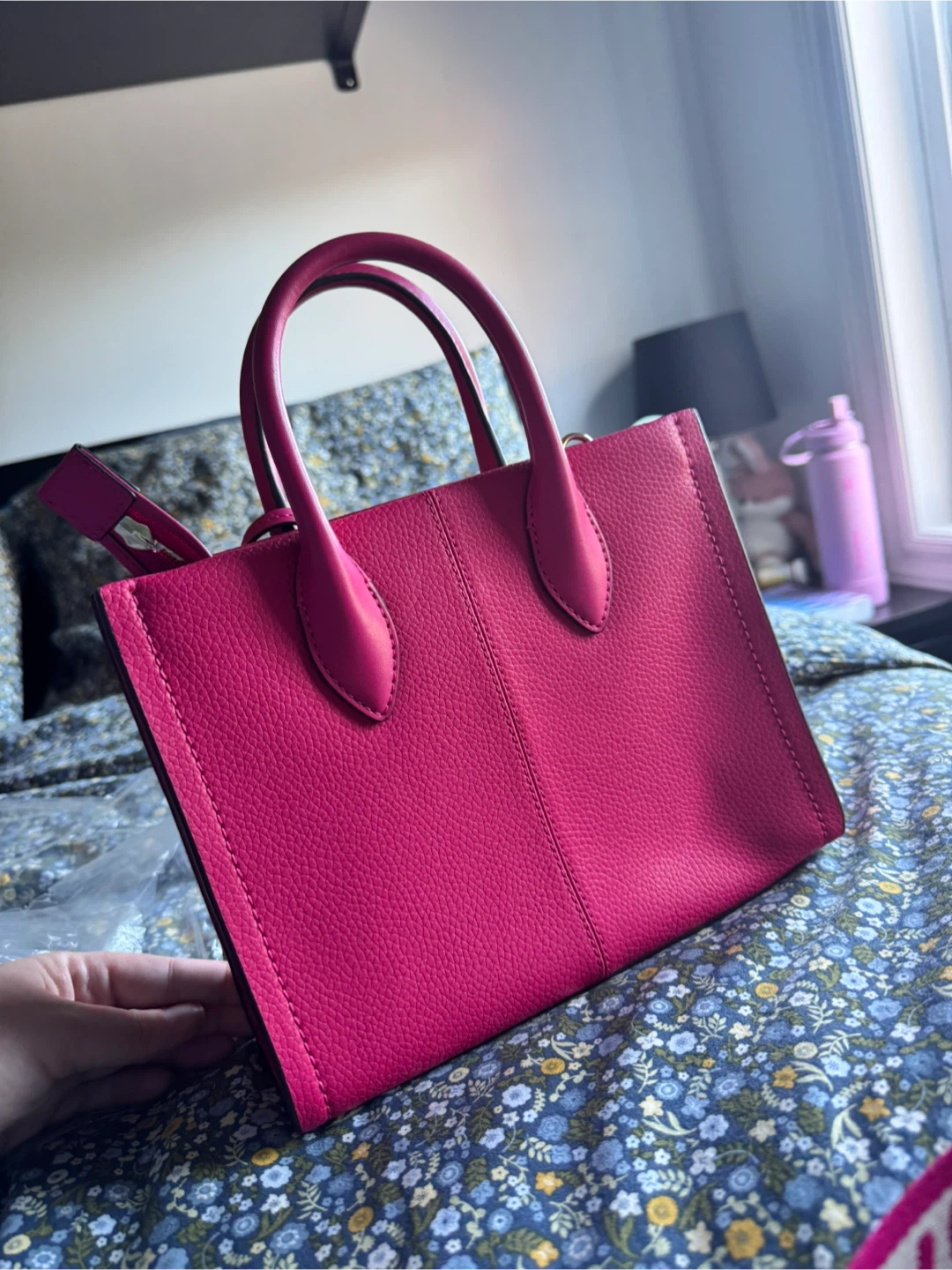 Michael Kors Pink Mini Tote and Card Holder Set - photo 2