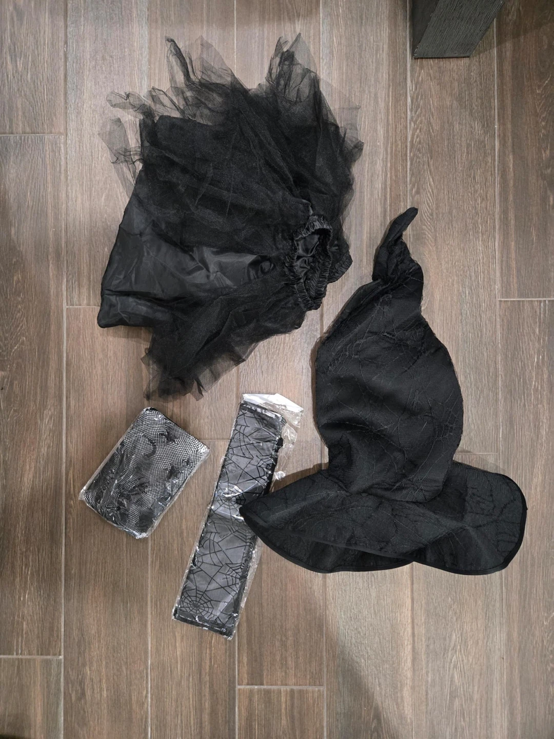 Witch Halloween Costume Set - photo 2