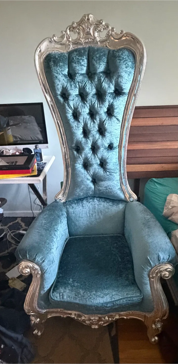 Blue Velvet Throne Chair