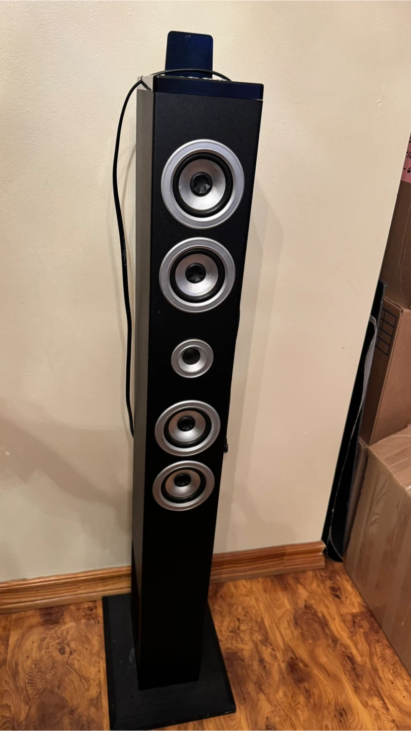 Missil Tower Speaker Model 32664