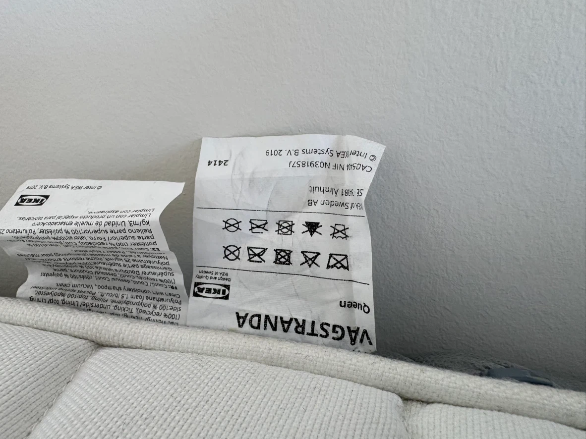 IKEA VAGSTRANDA Queen Mattress