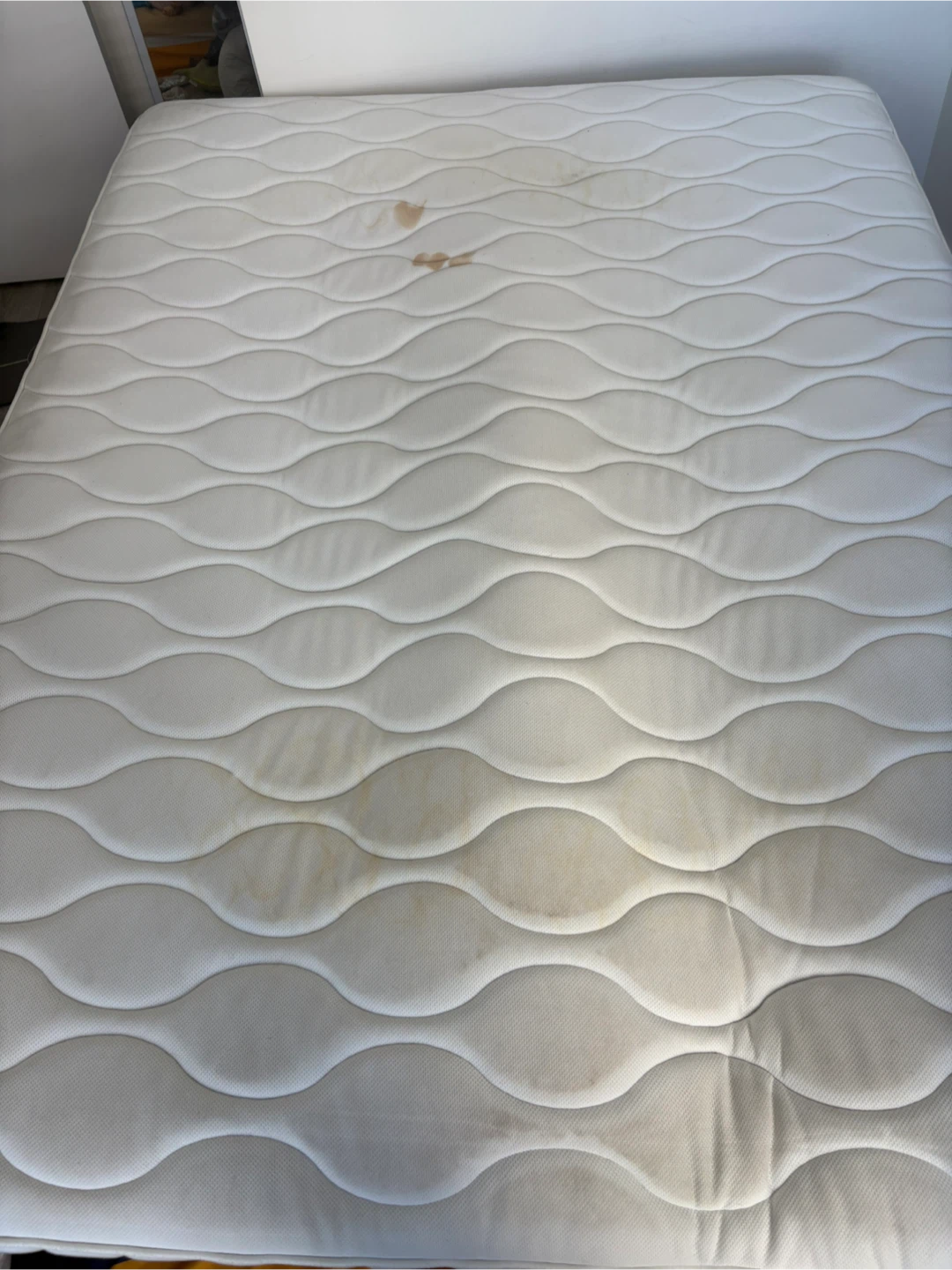 IKEA VAGSTRANDA Queen Mattress - photo 2
