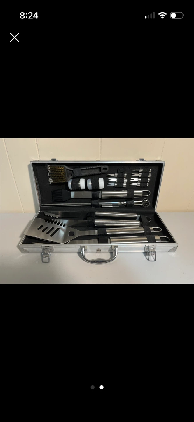 Stainless Steel Barbecue Tool Set in Case - photo 2