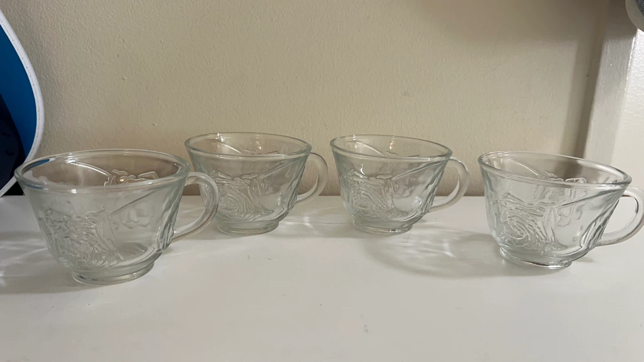 Set of 4 Glass Tea Cups