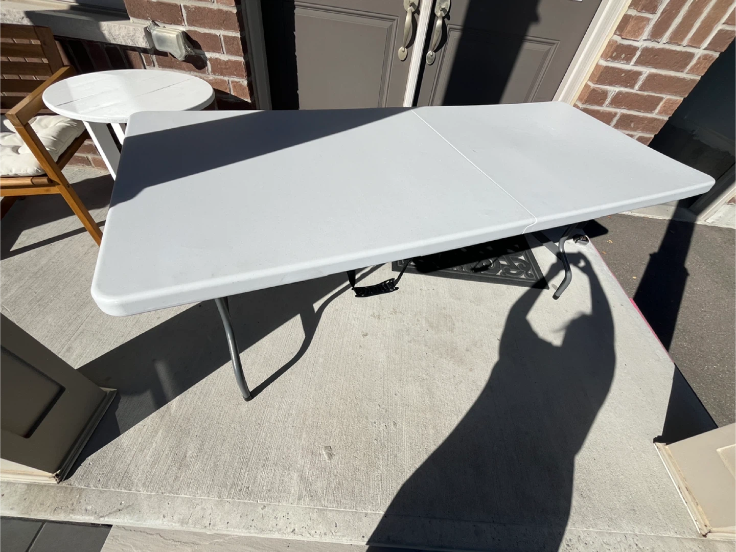 6-Foot Plastic Table - photo 3