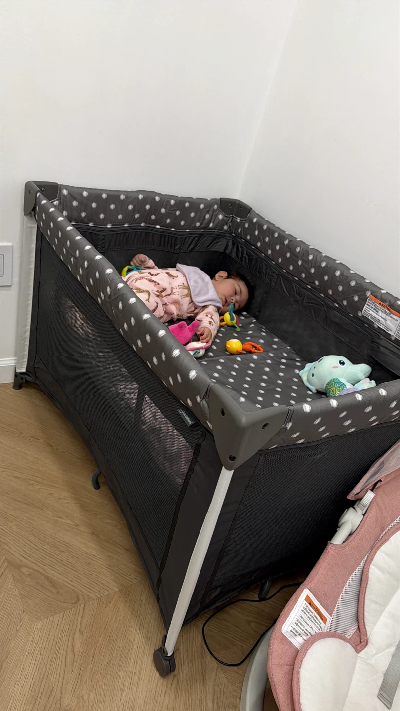 Baby Joy Portable Playard