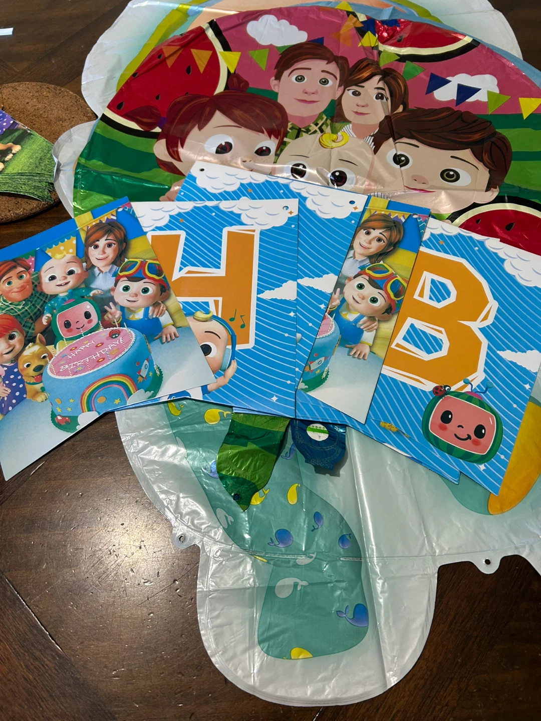 Cocomelon Birthday Party Balloon and Banner Set - photo 2