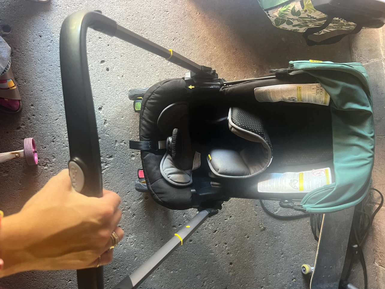 Doona Plus Car Seat and Stroller - photo 4