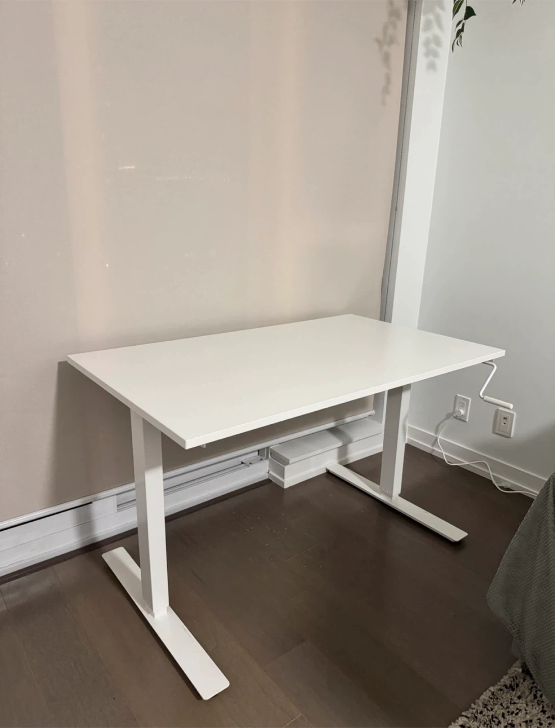 IKEA desk height adjustable 120x70 cm