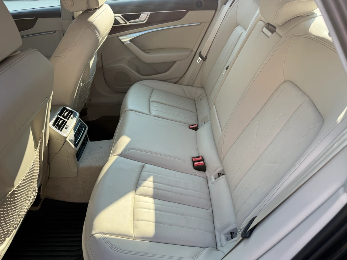 Audi A6 Sedan - photo 5