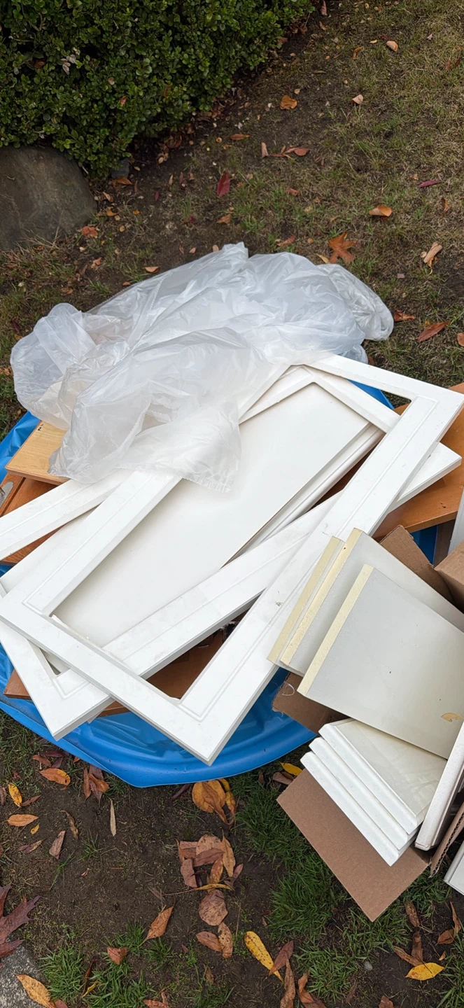 Set of White Kitchen Cabinet Doors - photo 5