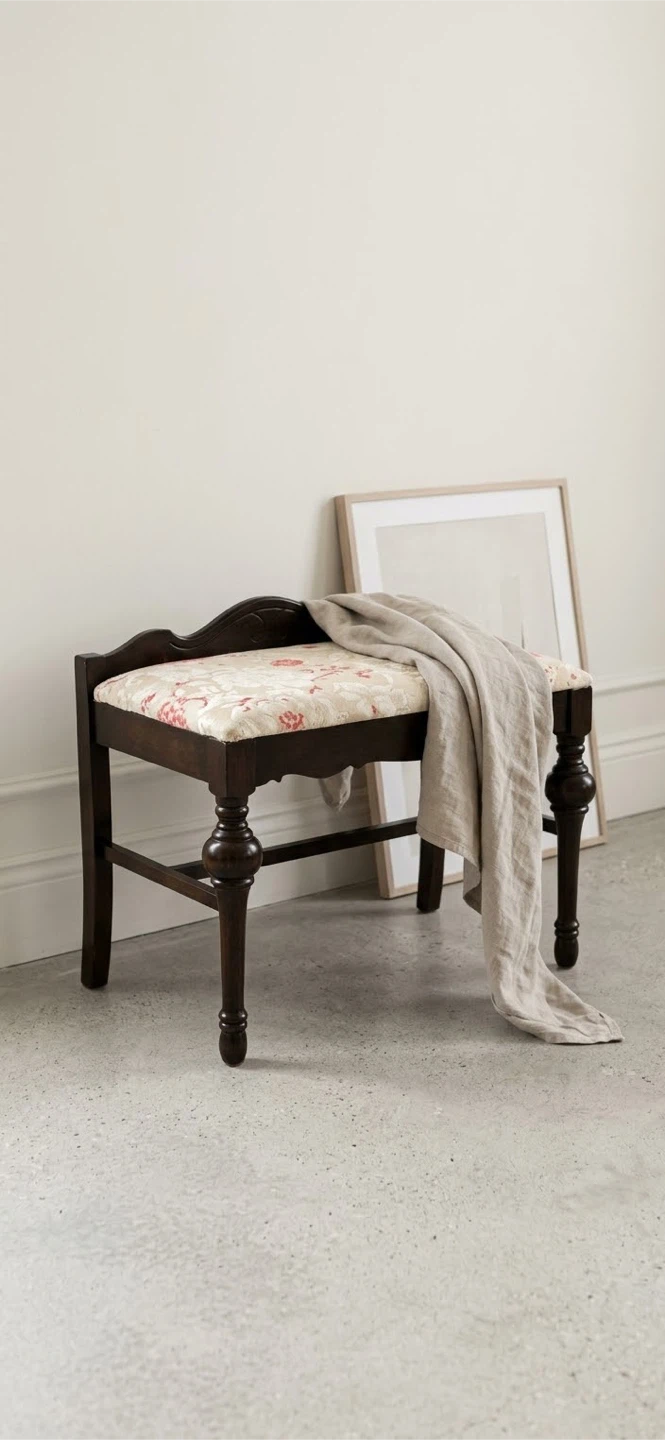 Vintage Style Upholstered Wooden Bench