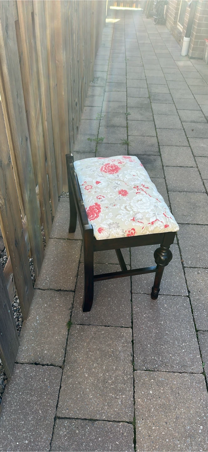 Vintage Style Upholstered Wooden Bench - photo 4
