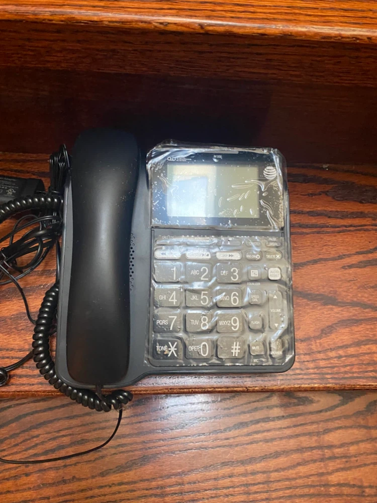 Corded Phone with Digital Answering System