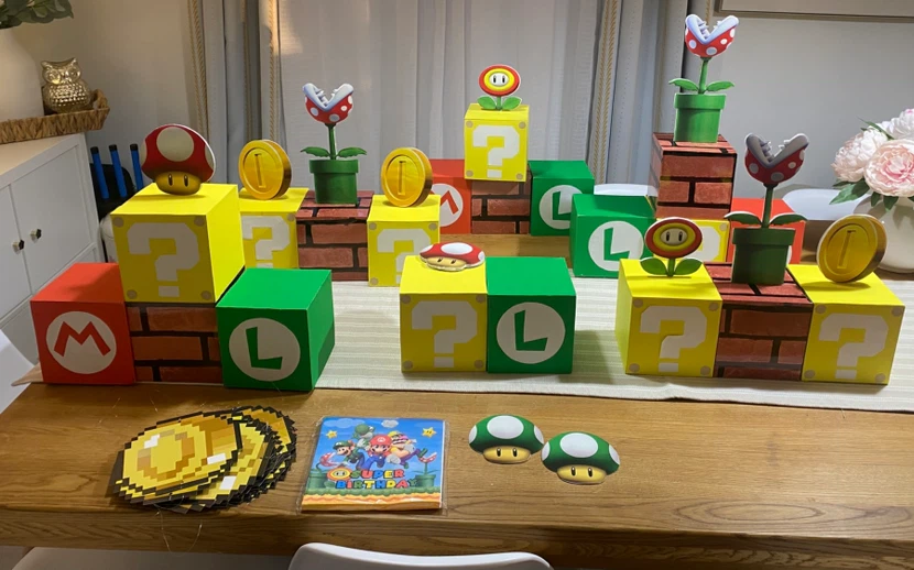 Super Mario Themed Birthday Party Decoration Set