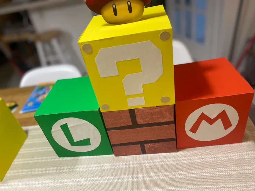 Super Mario Themed Birthday Party Decoration Set - photo 2