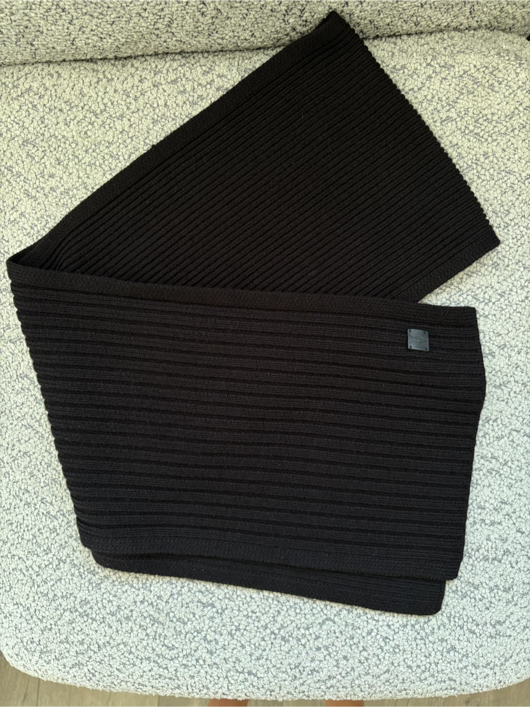 Men's Black Ribbed Knit Scarf - photo 3