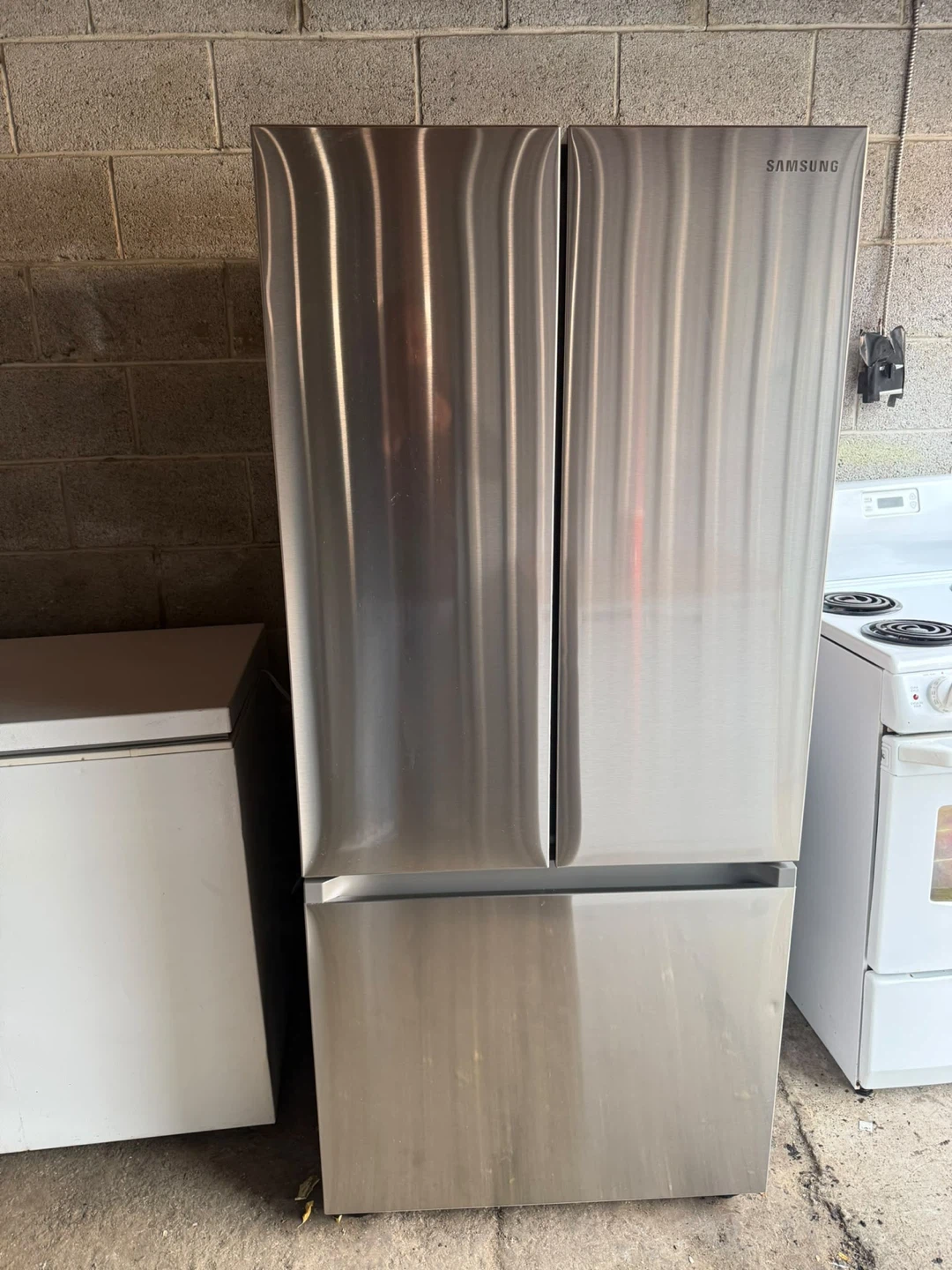 Samsung French Door Refrigerator - photo 2