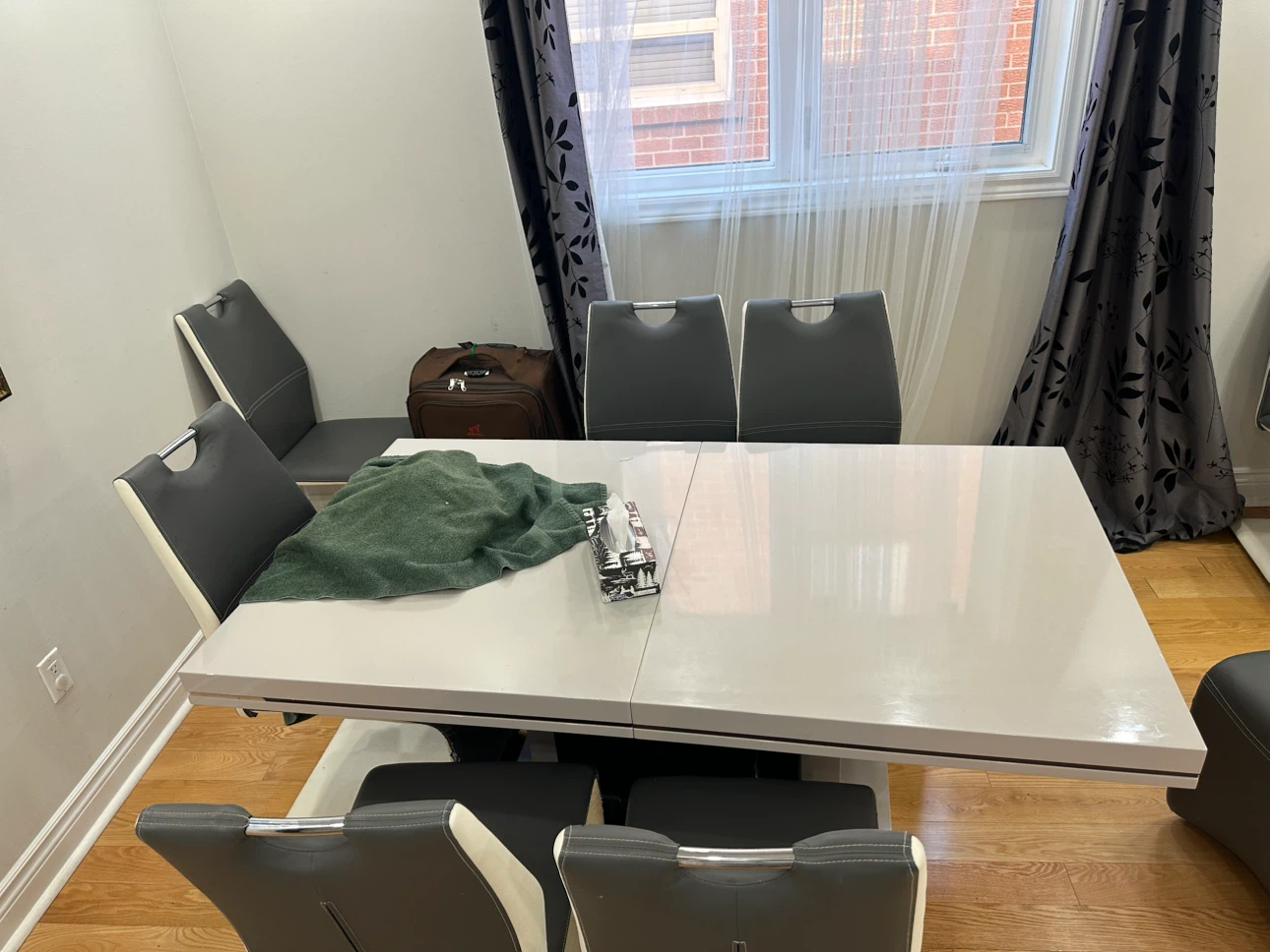 Modern Grey and White Dining Set with 6 Chairs - photo 2