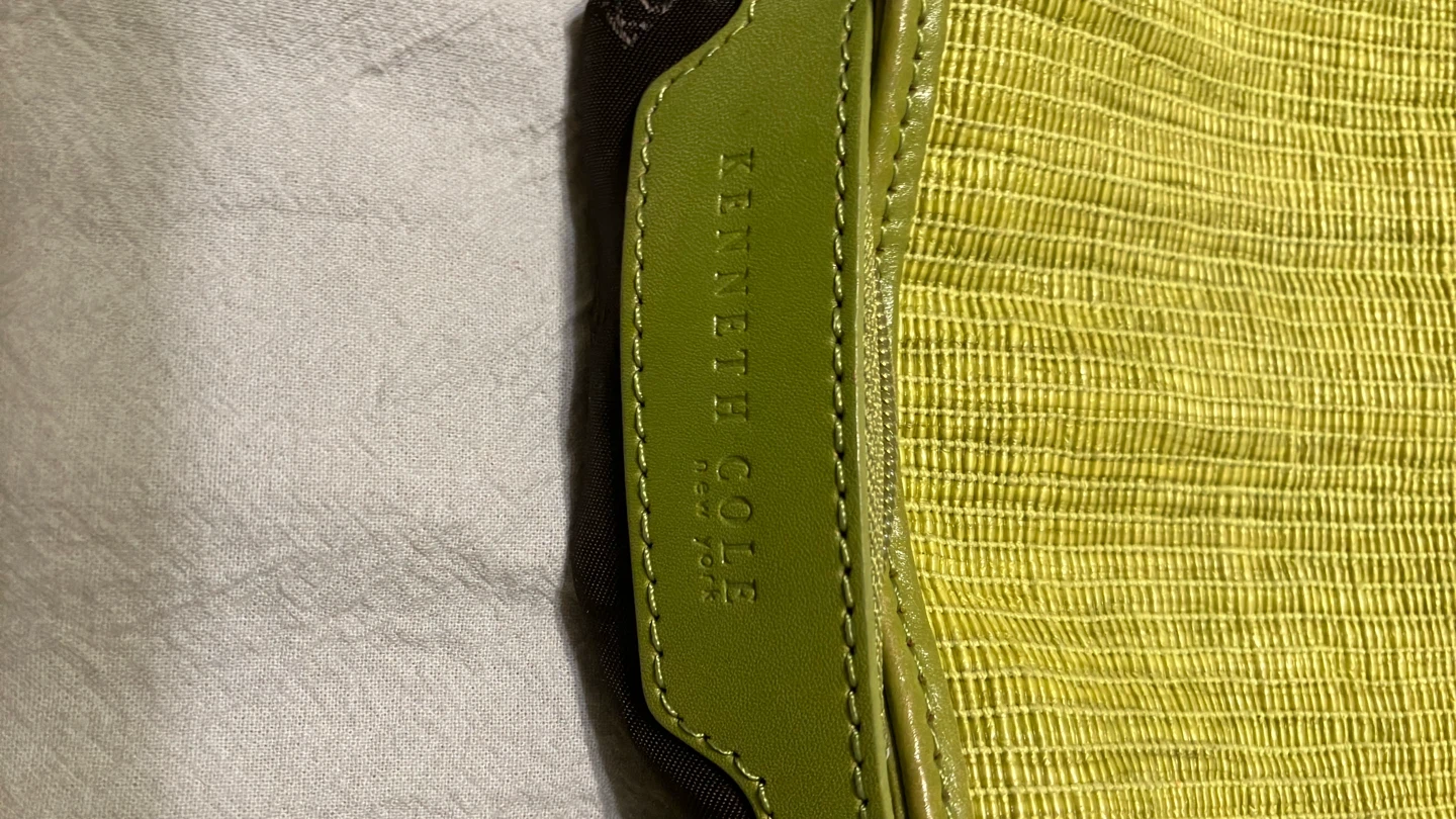 Kenneth Cole New York Lime Green Shoulder Bag - photo 2