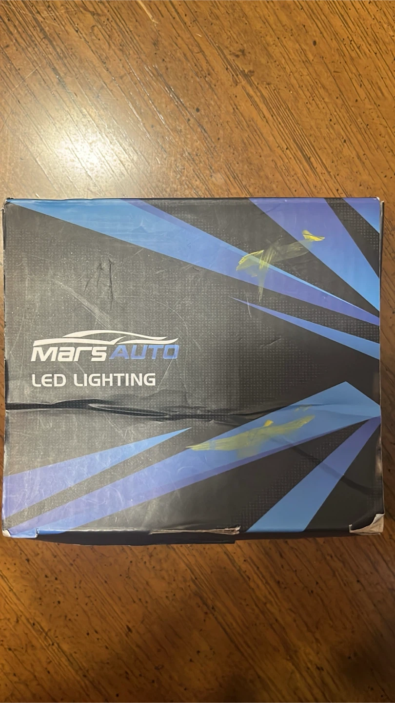 4 Halogen Headlight Bulbs – H11 / 9005 – $20 for Set - photo 2