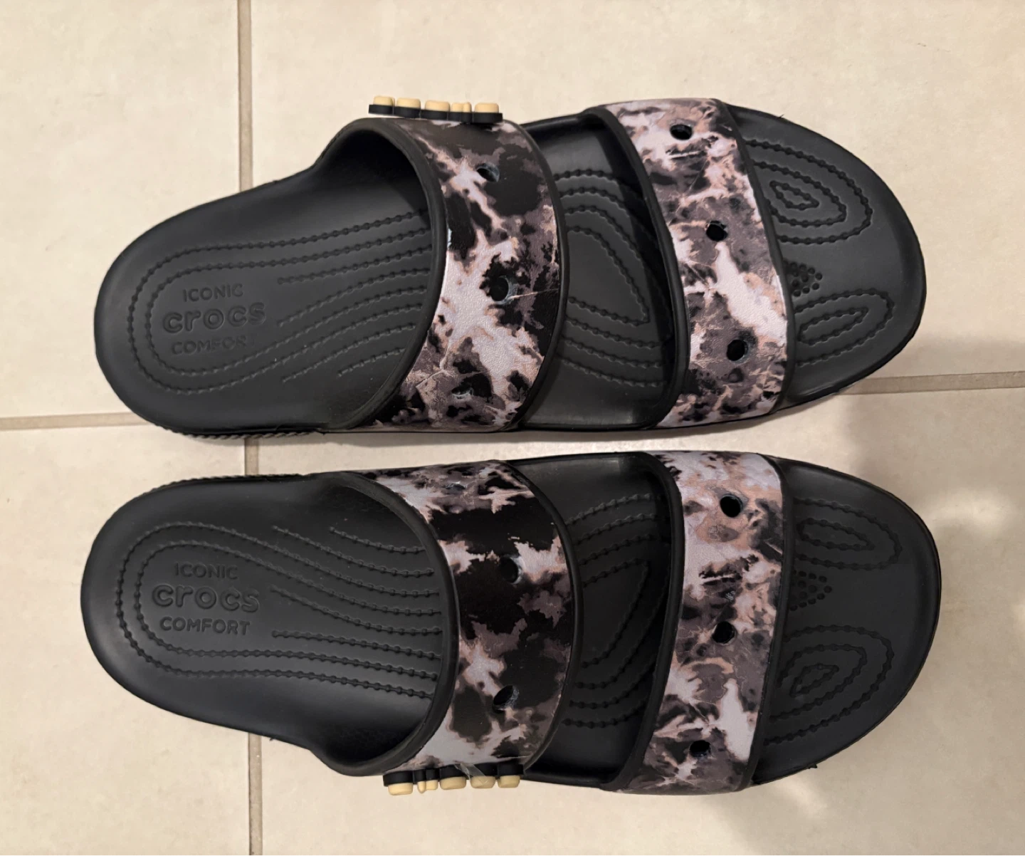 Crocs  Slides
