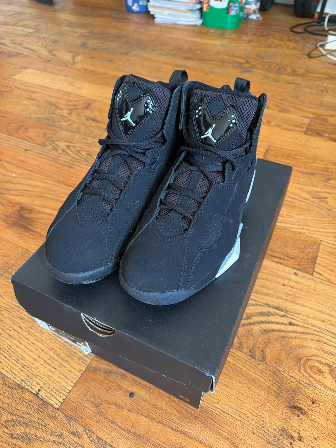 Jordan True Flight Sneakers Size 8.5 - photo 3