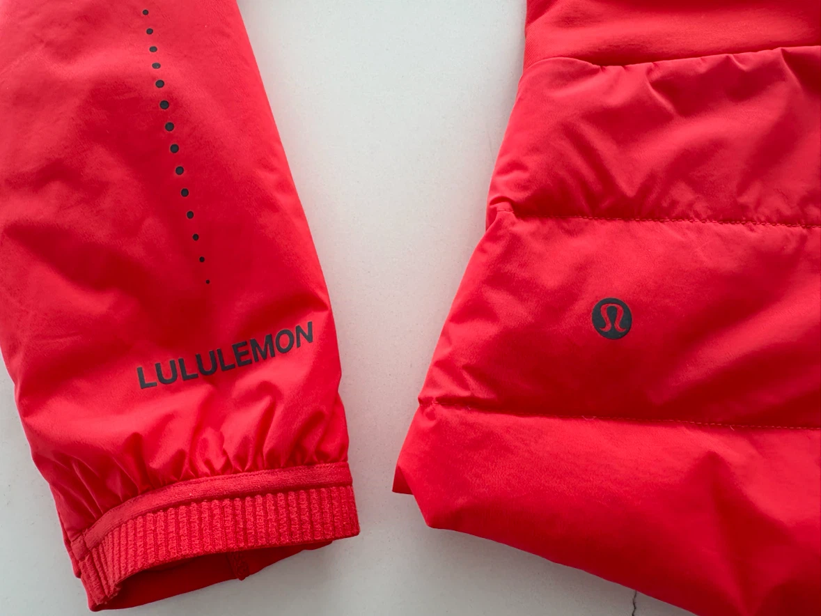 Lululemon Another Mile Jacket Bright Red Size 4 - photo 2