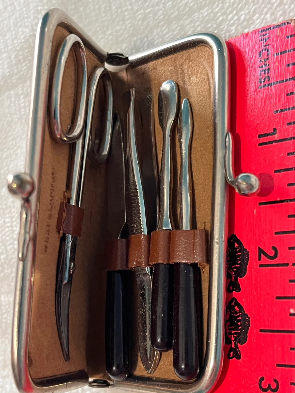 Vintage Manicure Travel Grooming Set