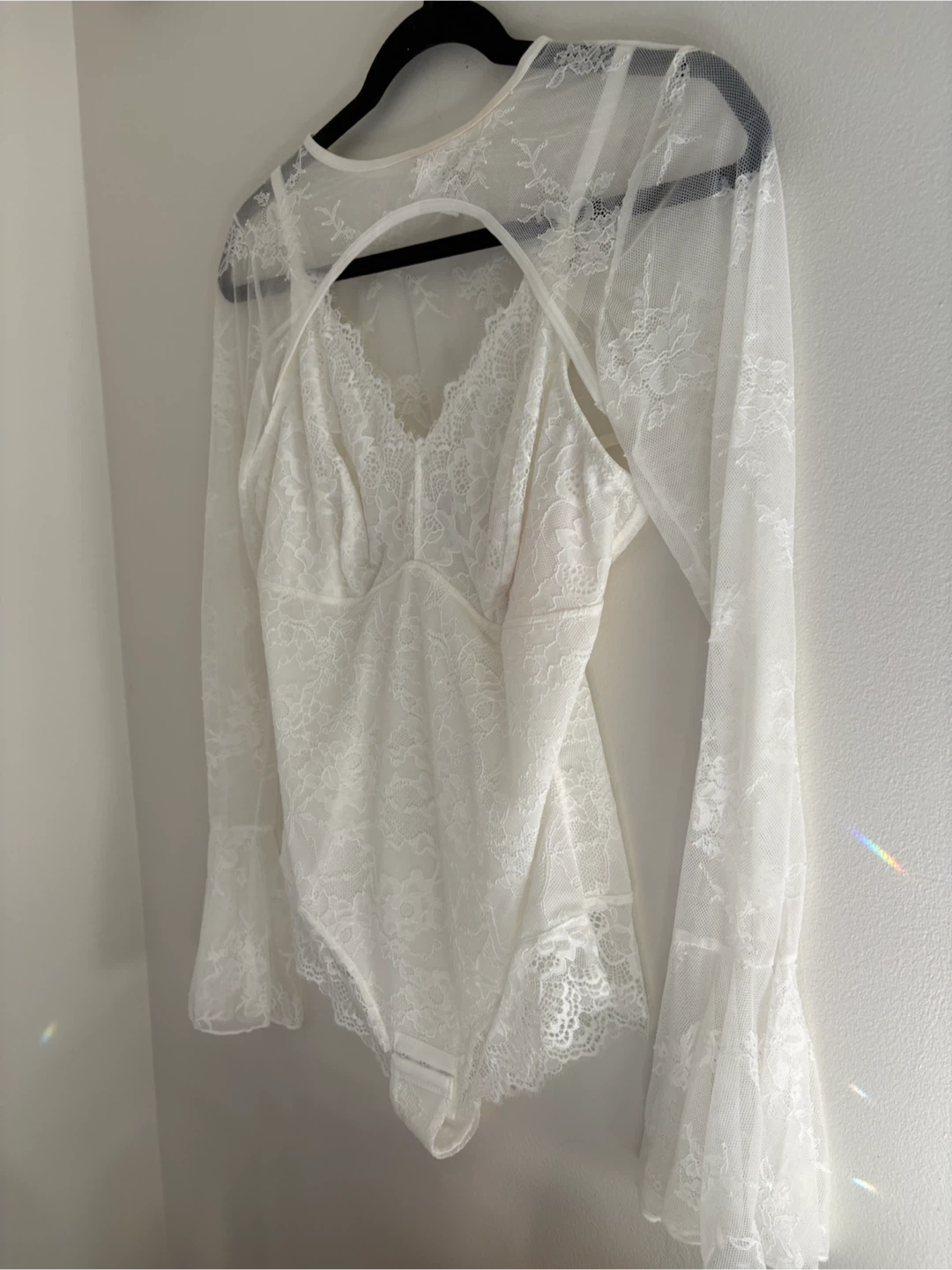 White Lace Bodysuit Set - Size Medium - photo 3