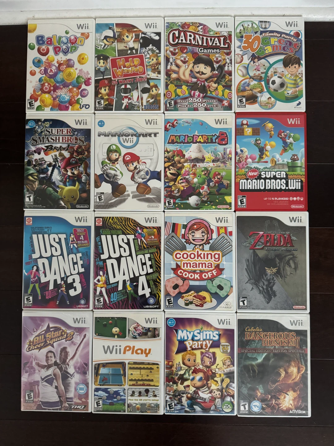Nintendo Wii Console Bundle with Games and Accessories
