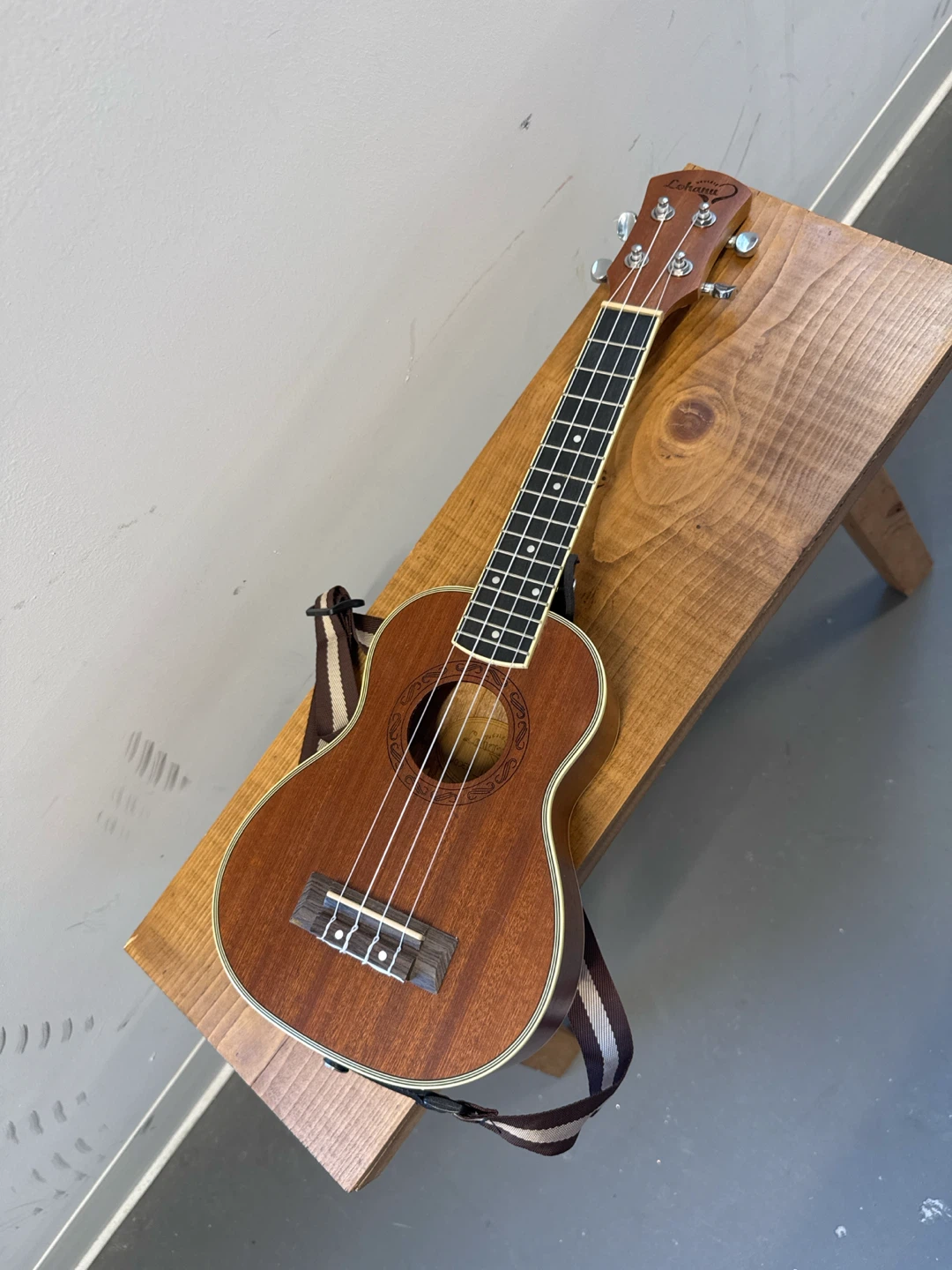 Lohanu LU-S Soprano Ukulele