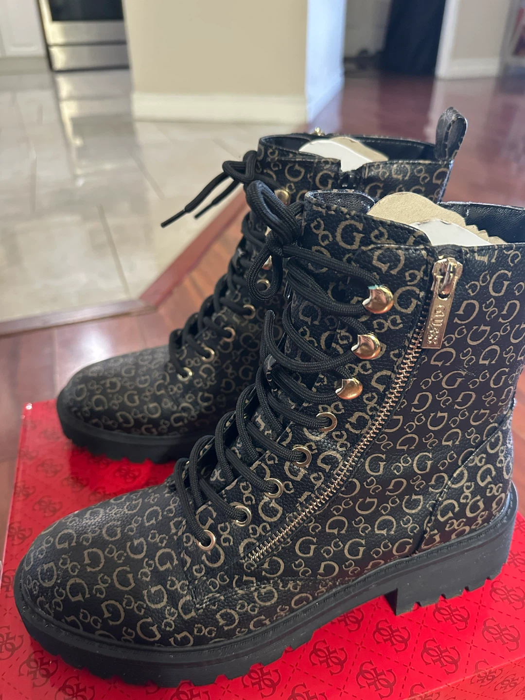 Guess Black and Brown Monogram Boots (9) - photo 4