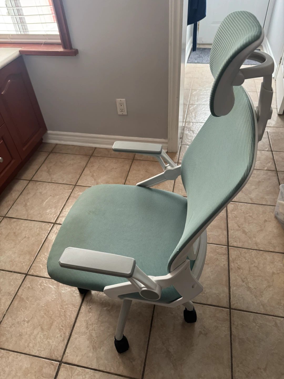 Office Chair - photo 3