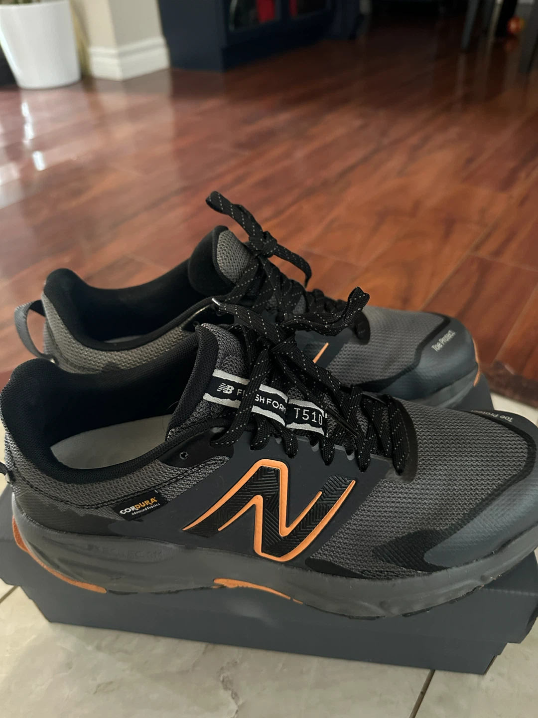 New Balance Fresh Foam T510 Trail Runners (10.5)