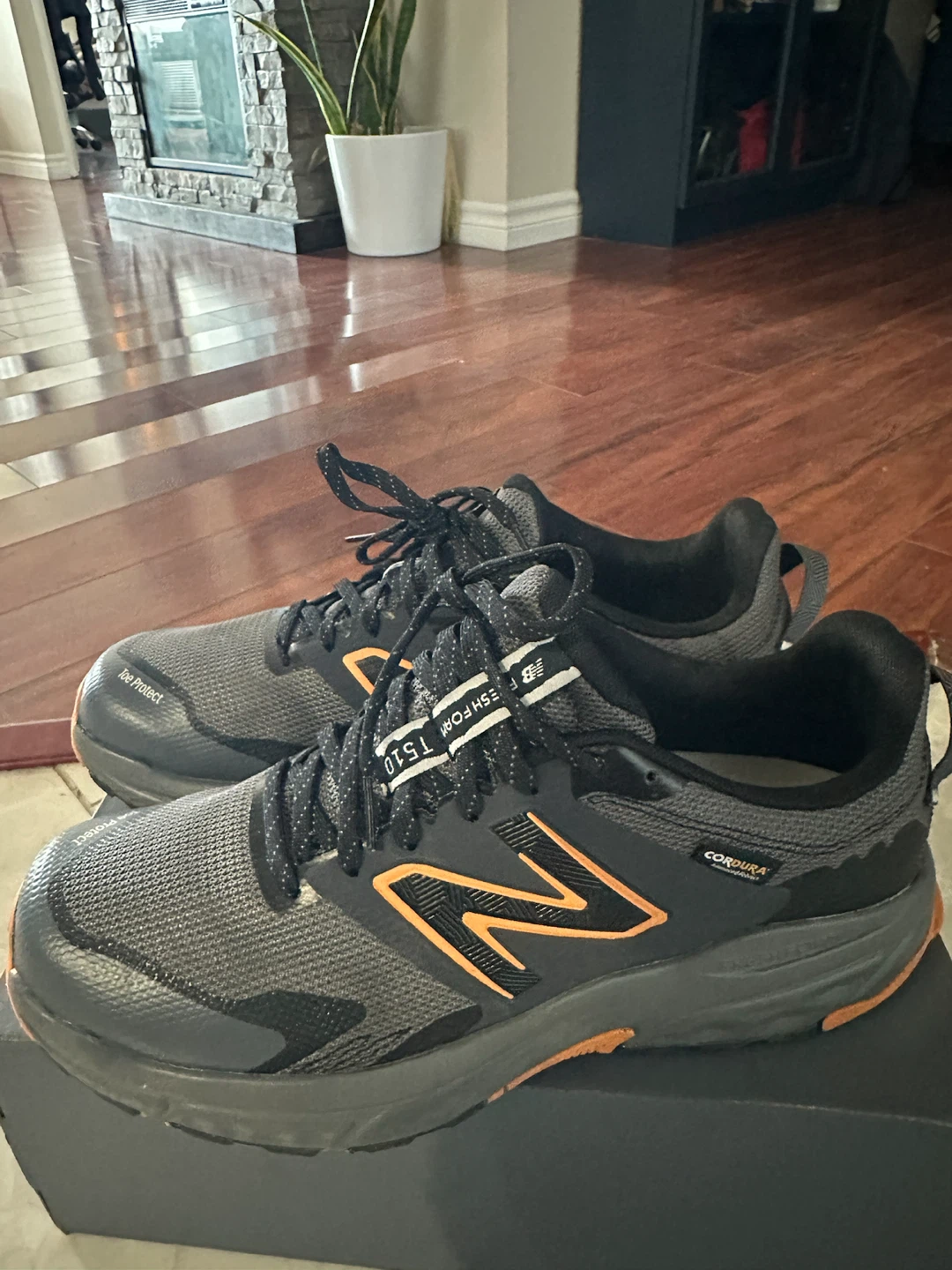 New Balance Fresh Foam T510 Trail Runners (10.5) - photo 2