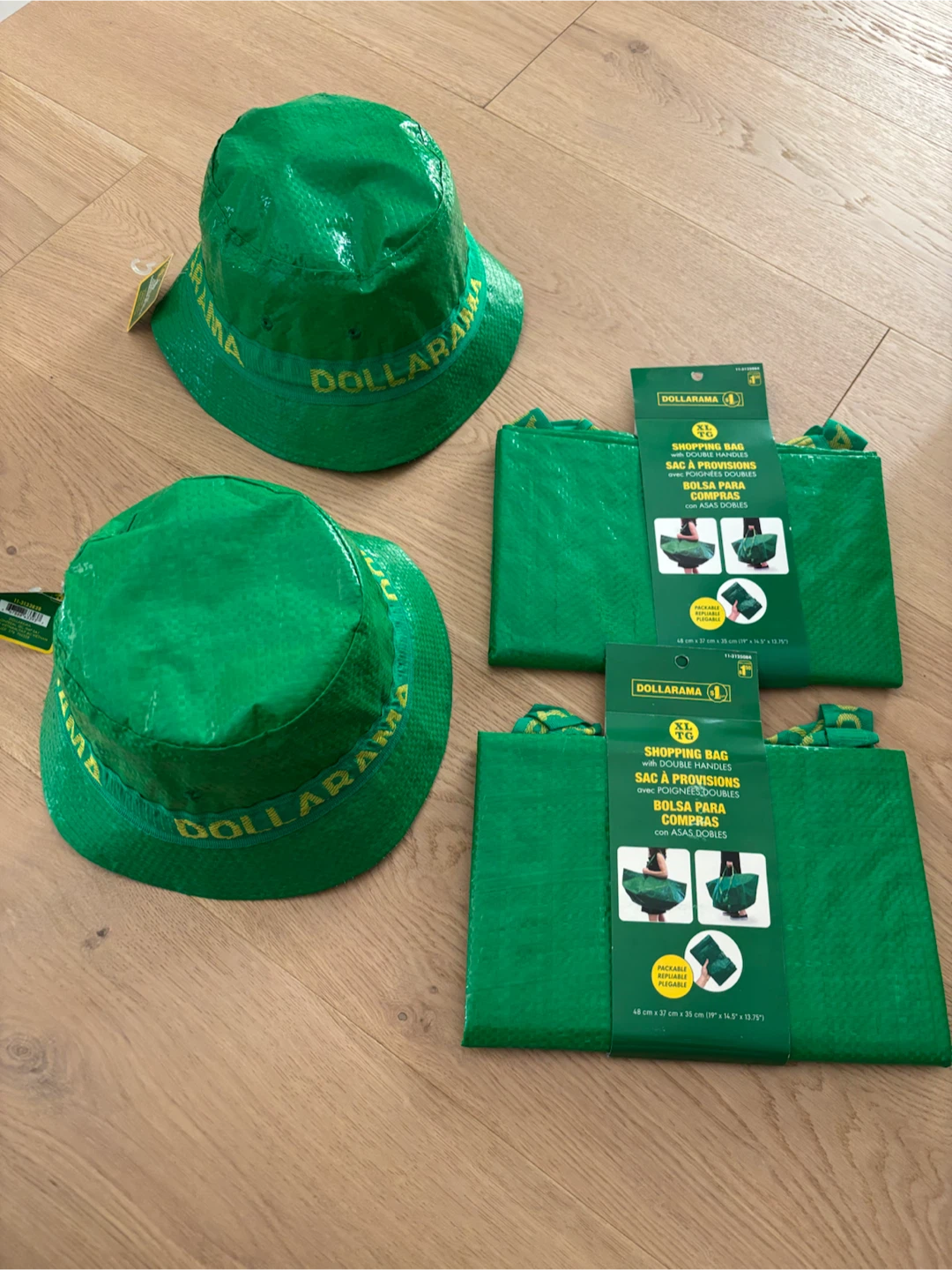 Dollarama Bucket Hat w Shopping Bag! Great Gag Gift, Halloween - photo 2