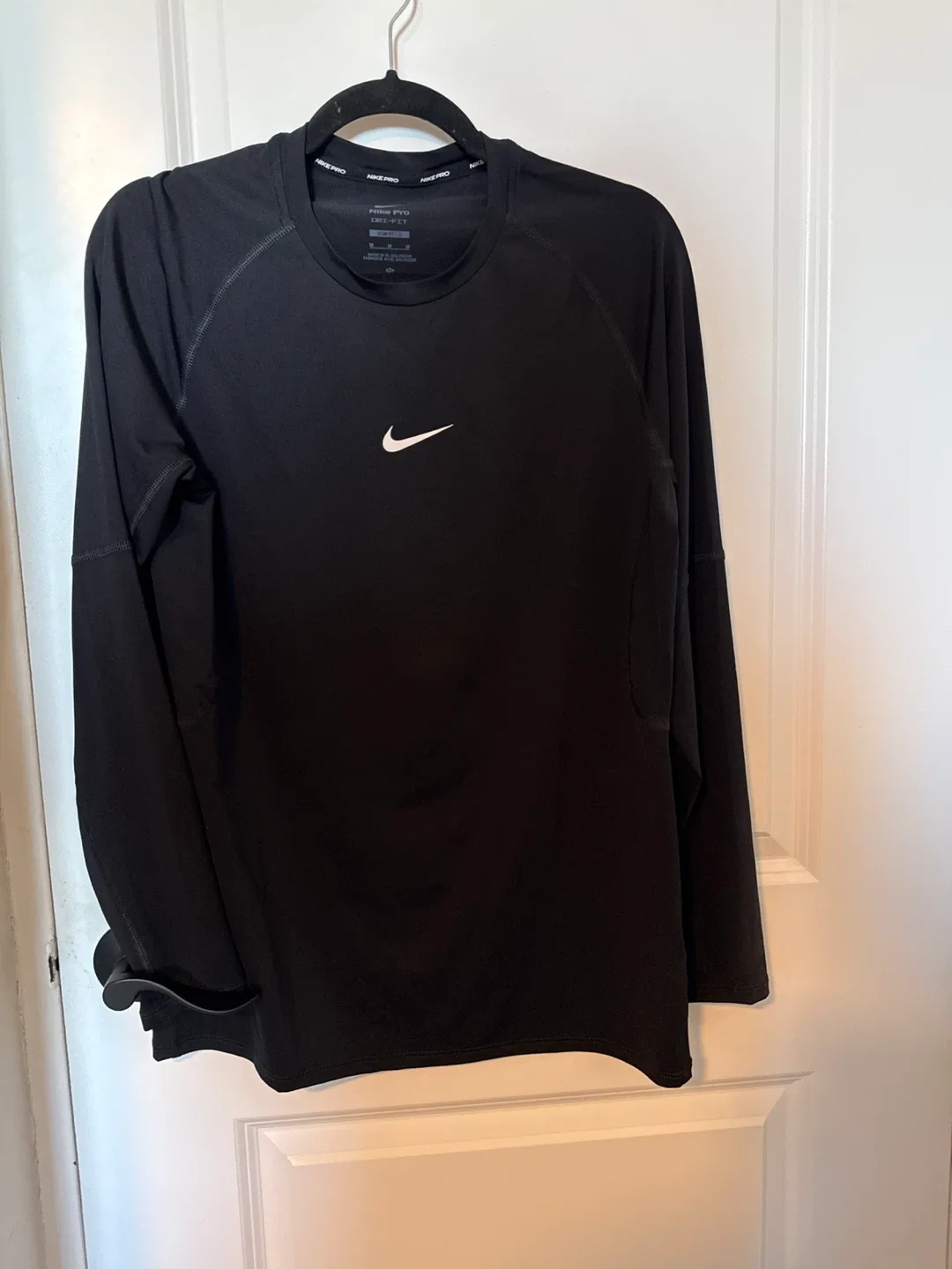 Nike Long Sleeve Shirt - Medium