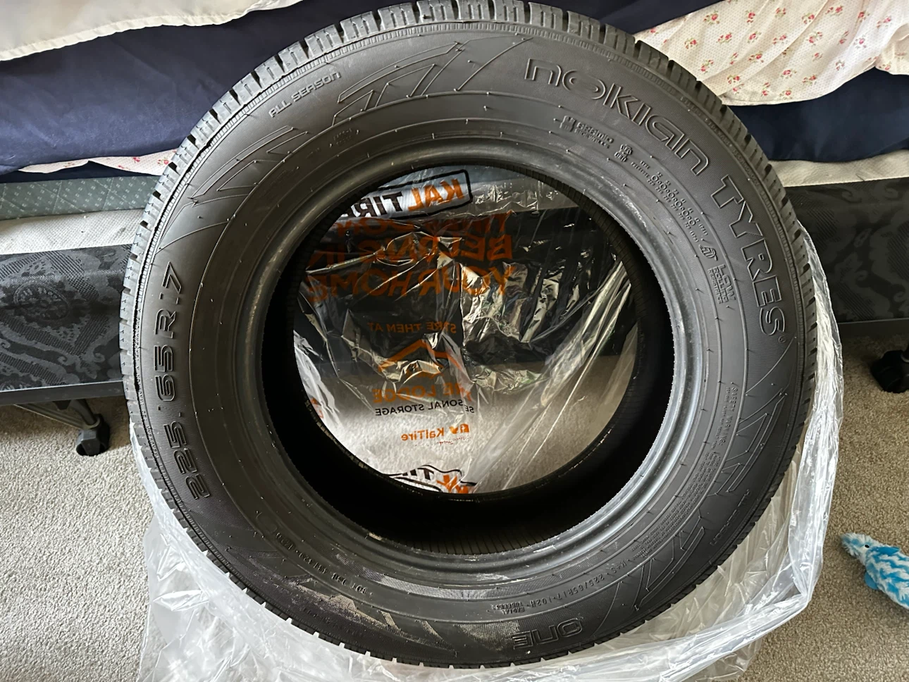 Nokian Tyres All Season 225/65R17