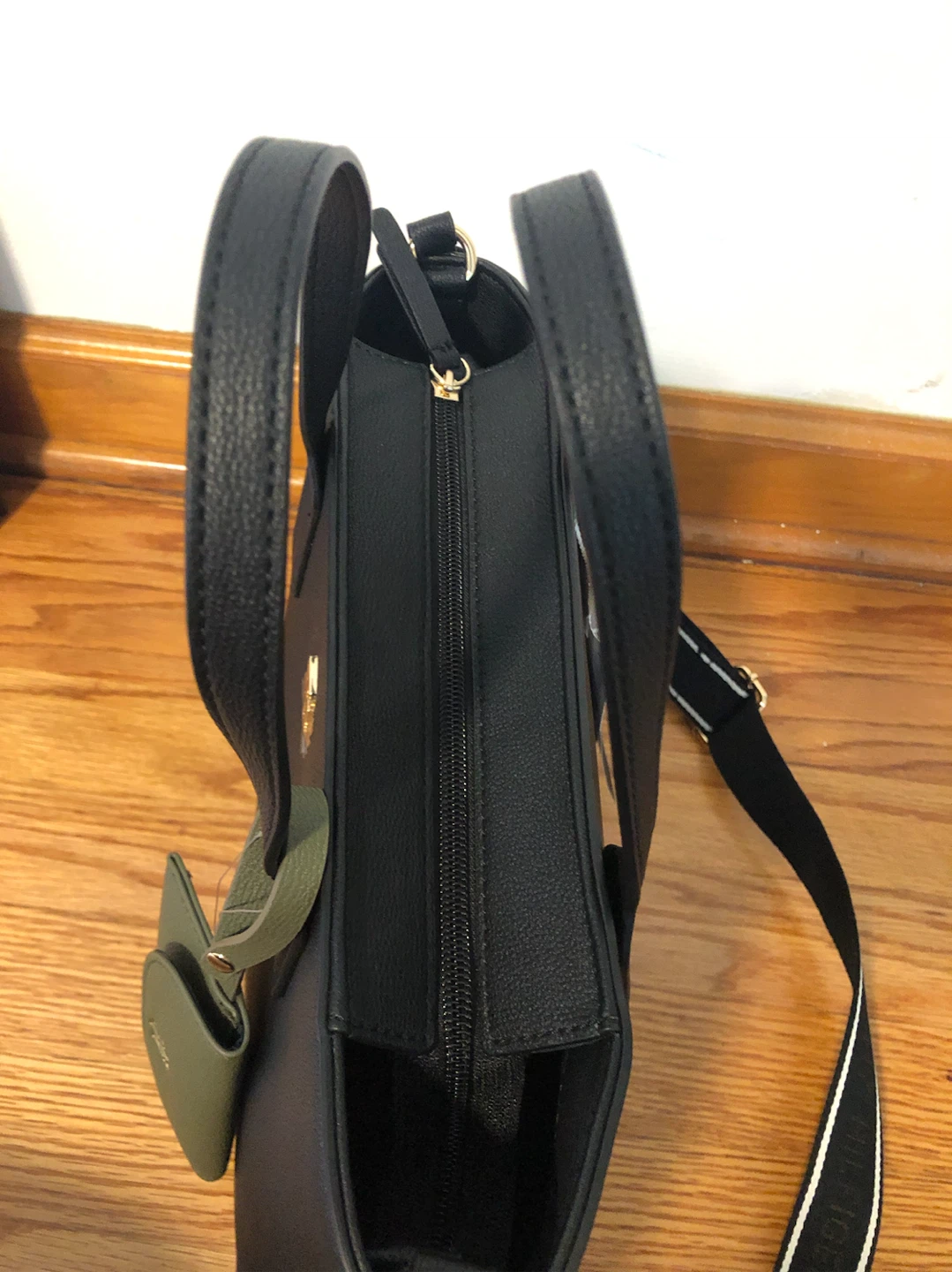 Tommy Hilfiger Black Satchel Bag - photo 4