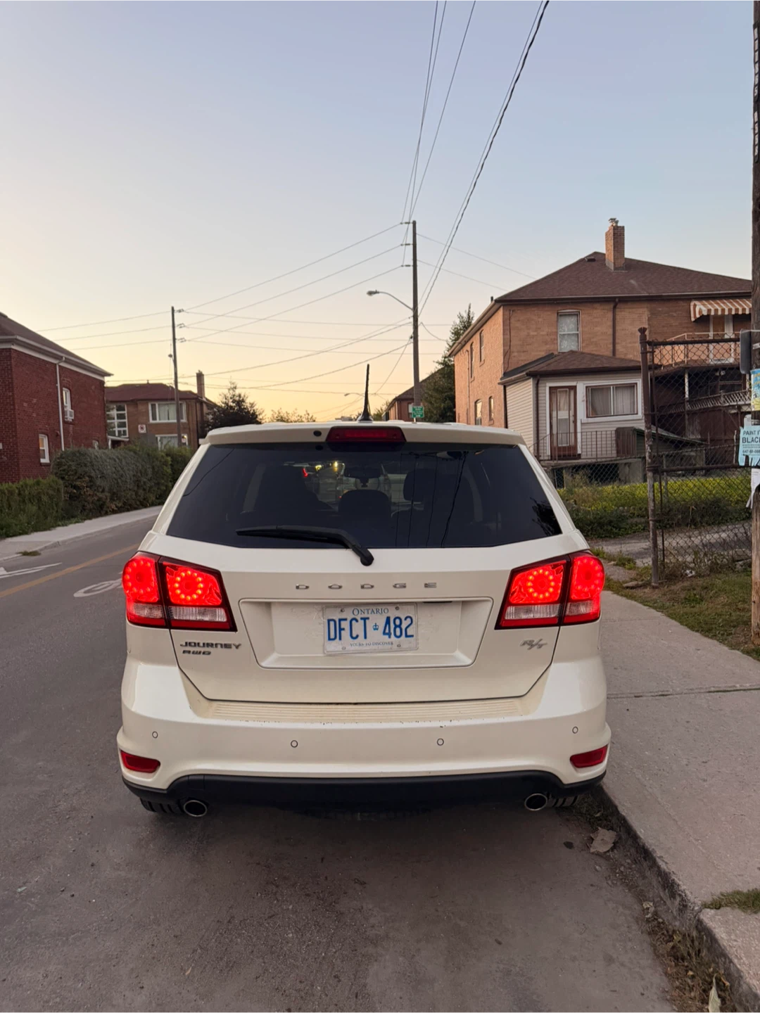 White Dodge Journey R/T - photo 4
