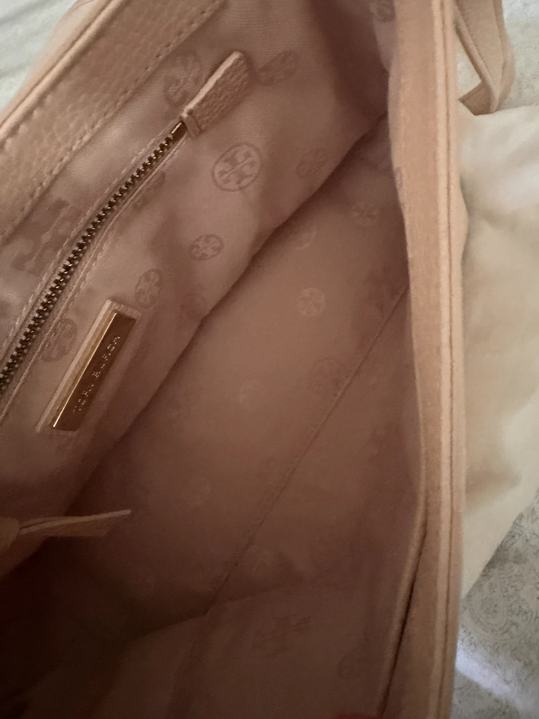 Tory Burch Leather Crossbody Bag - photo 4