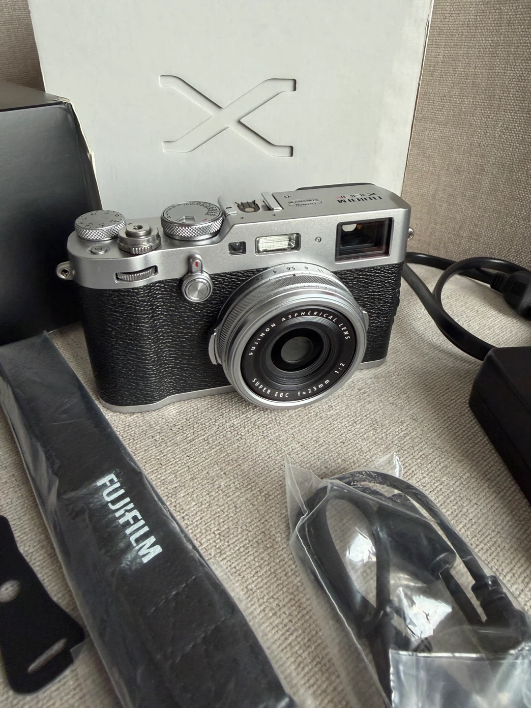 Fujifilm X100F - Excellent Condition - photo 4