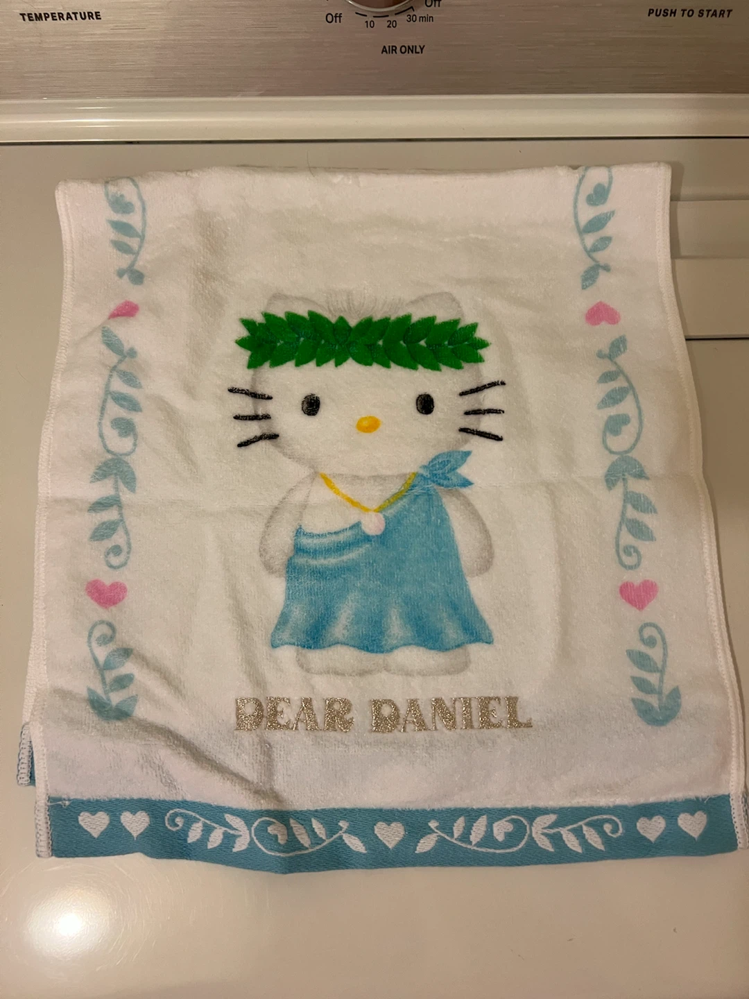 Sanrio Hello Kitty and Dear Daniel Towel Set - photo 2