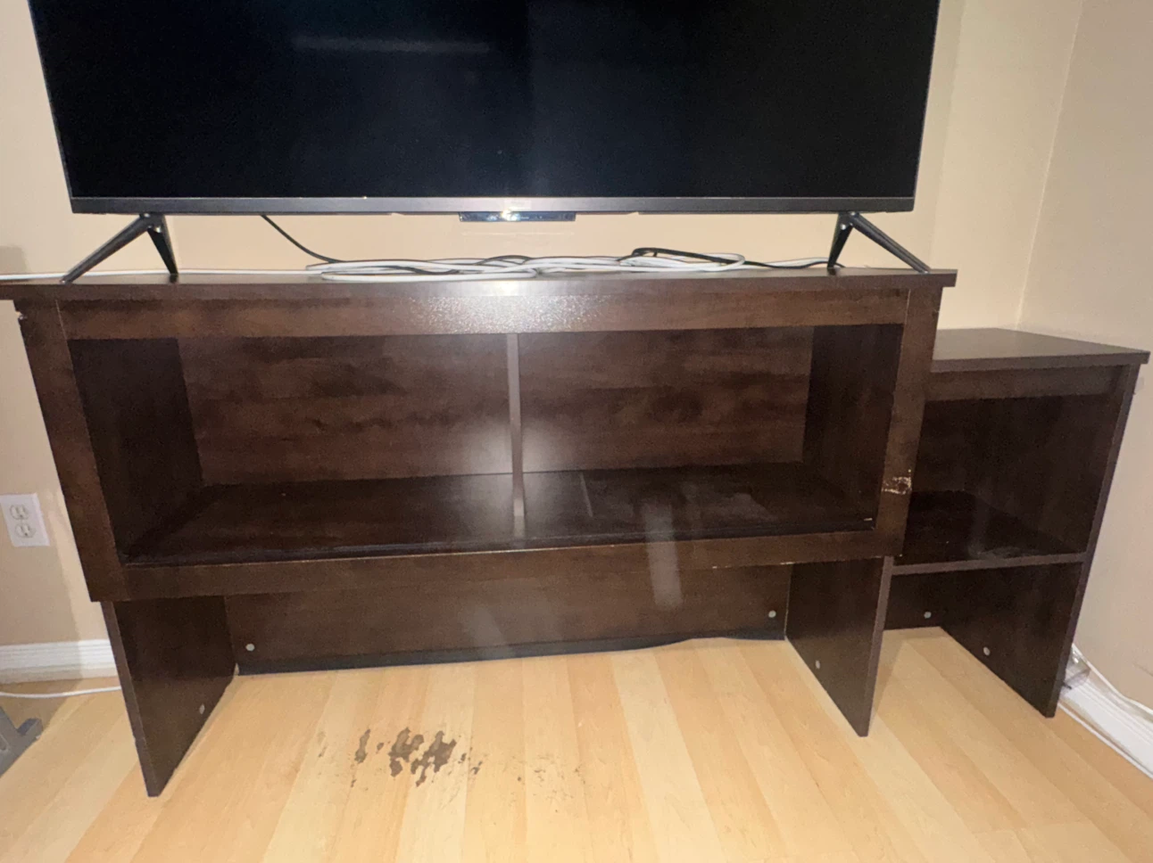 Tv Table With Storage Shelves - photo 3