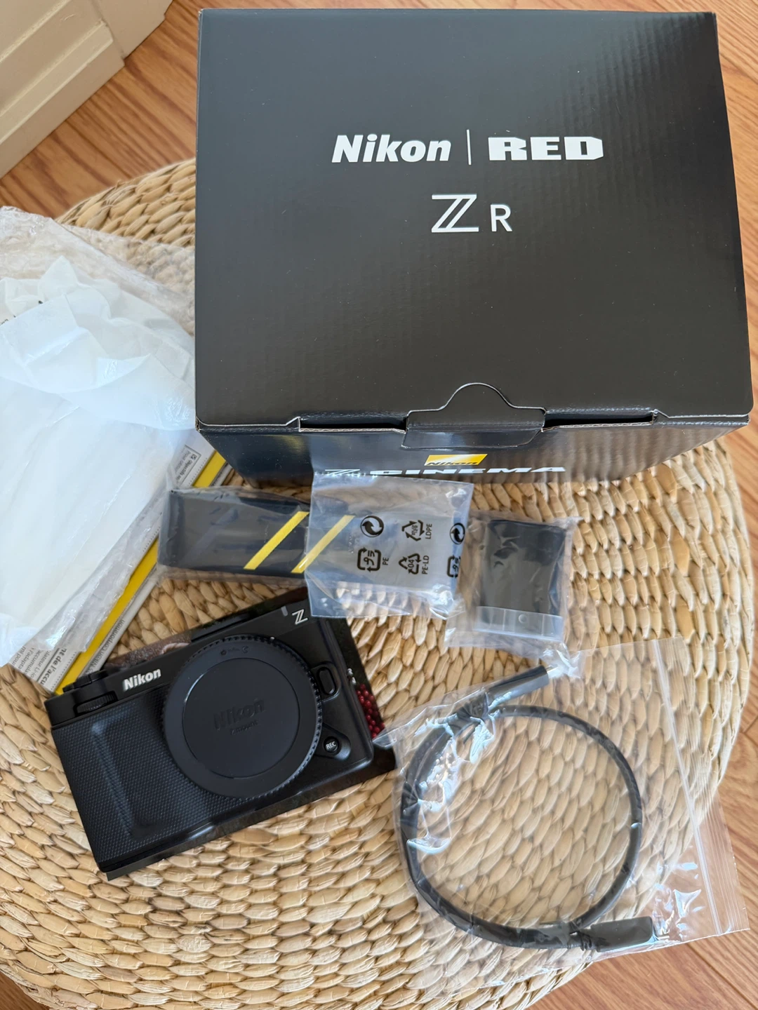 Nikon ZR