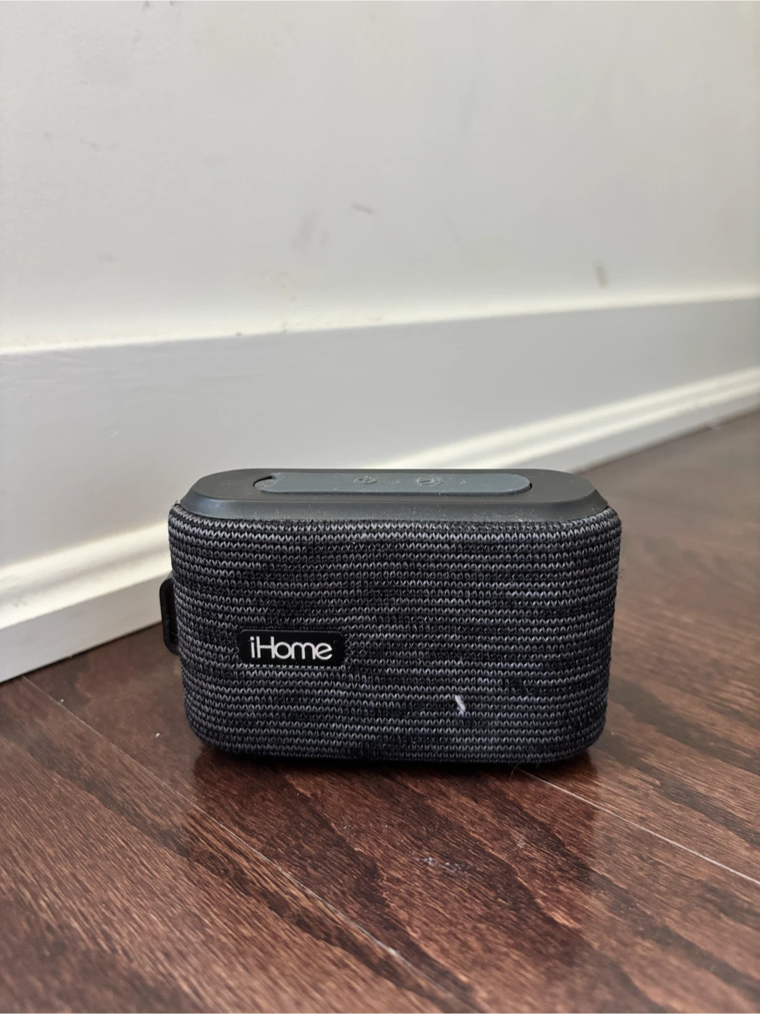 iHome iBT370 Portable Bluetooth Speaker