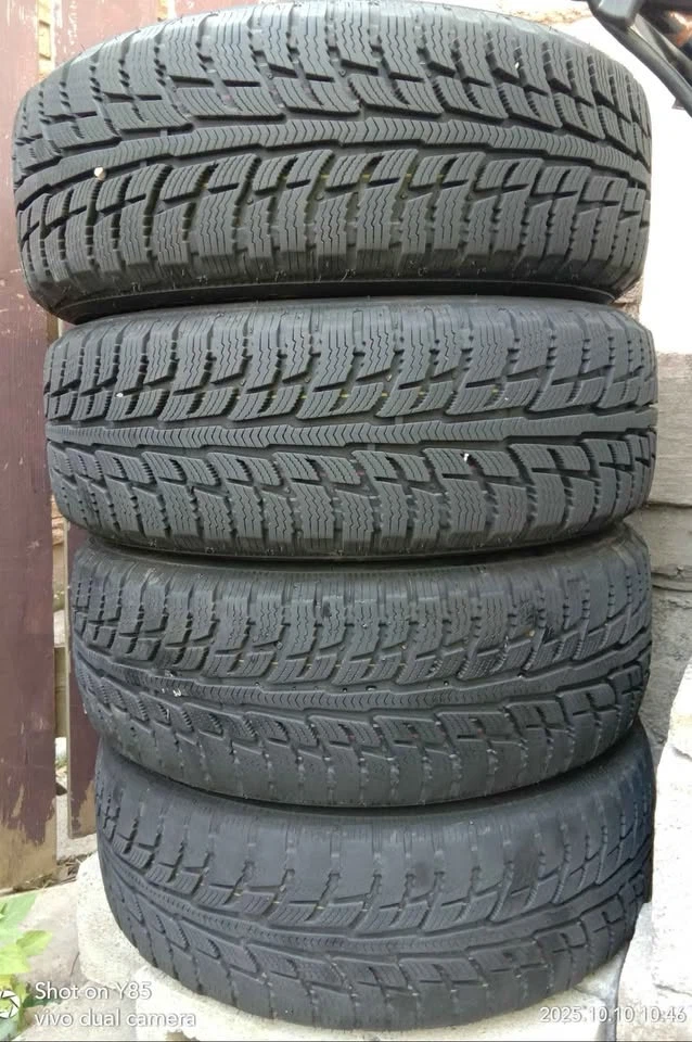 Set of 4 Tires with Rims 195/60 R15