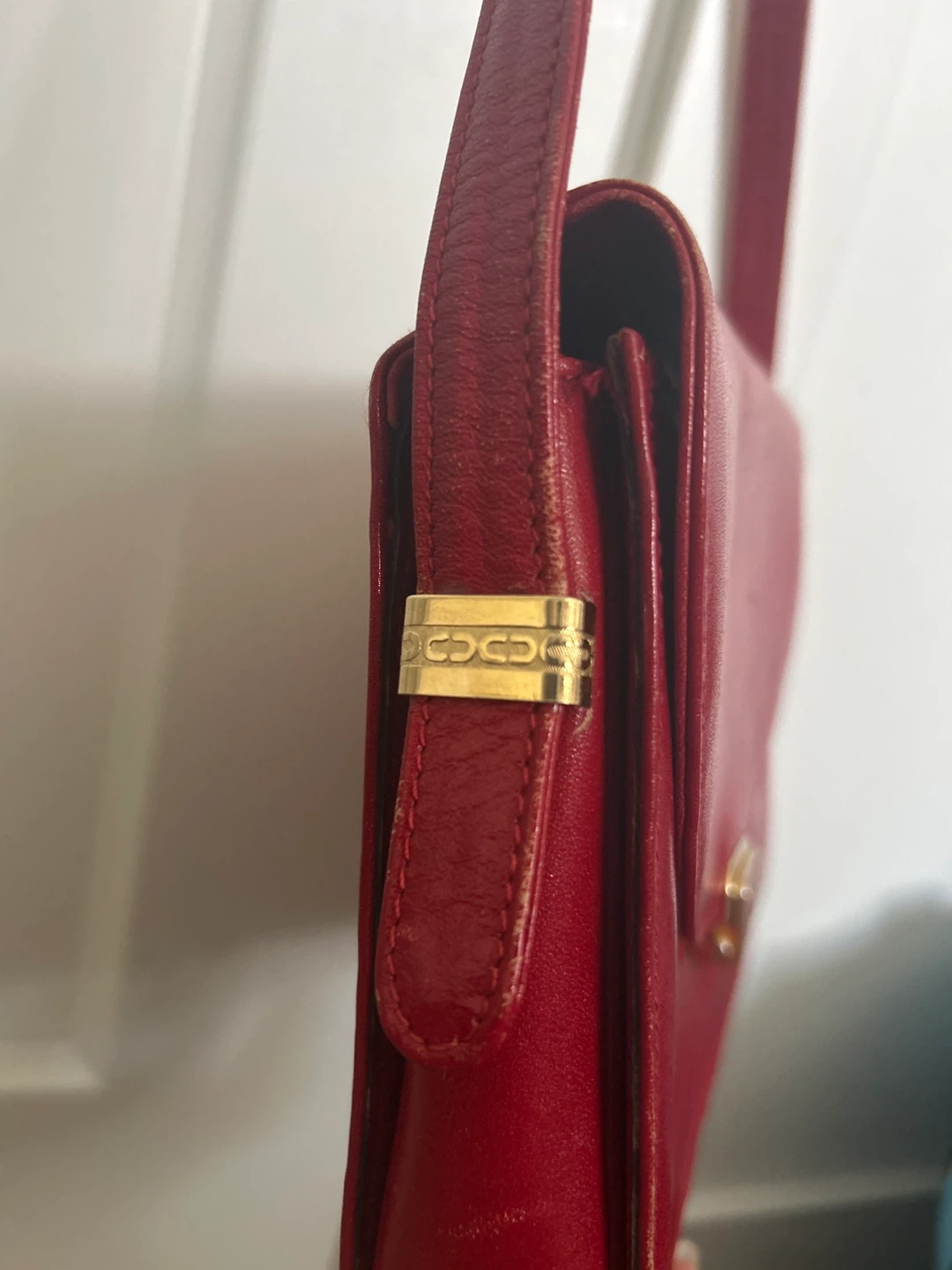 Red Vintage Italian Leather Crossbody Bag - photo 3