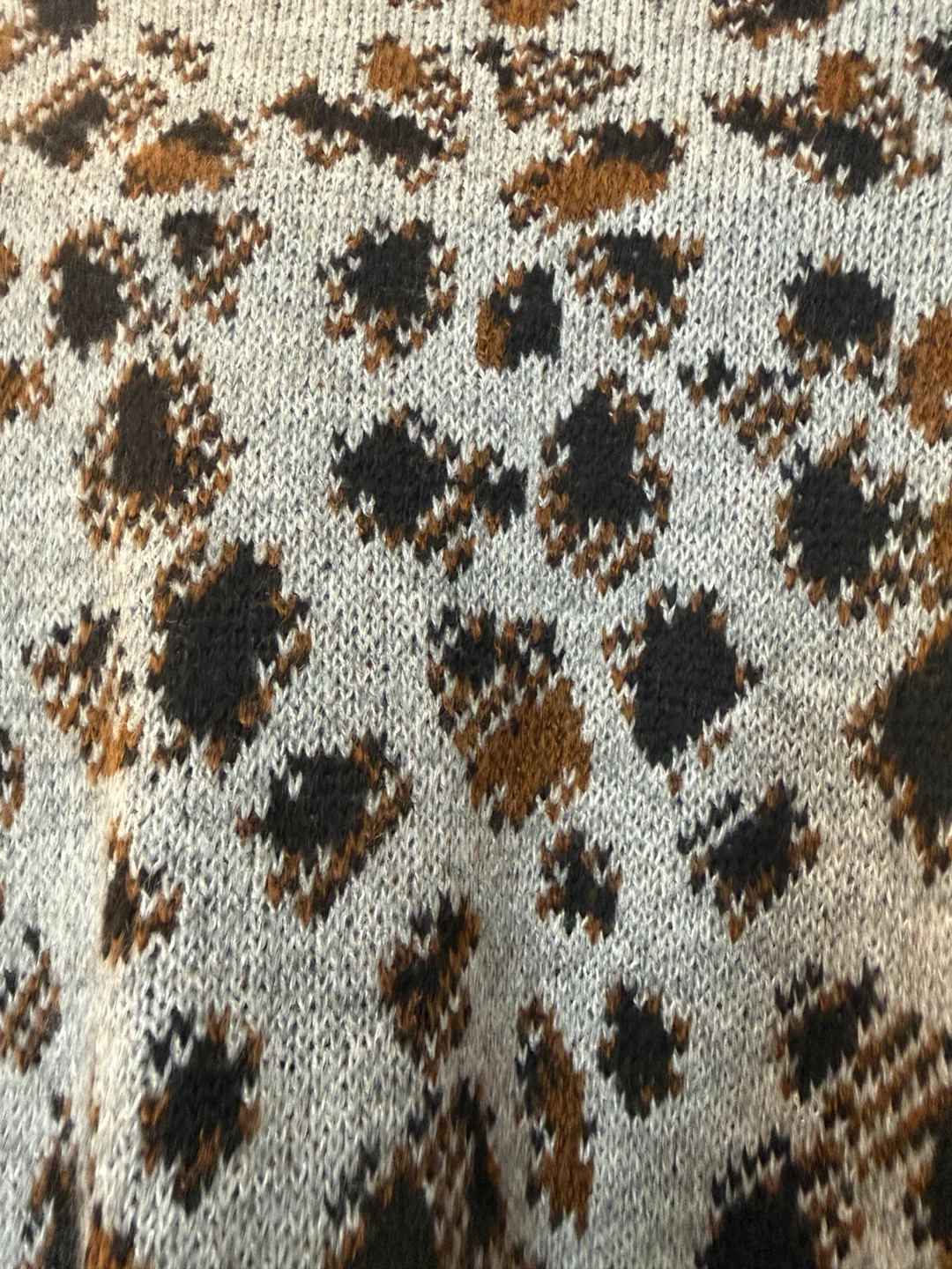 Woman’s Medium Long Sweater Cardigan - photo 4